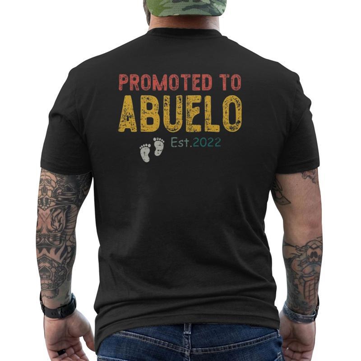 Vintage Promoted To Abuelo Est 2022 Father’s Day Mens Back Print T-shirt