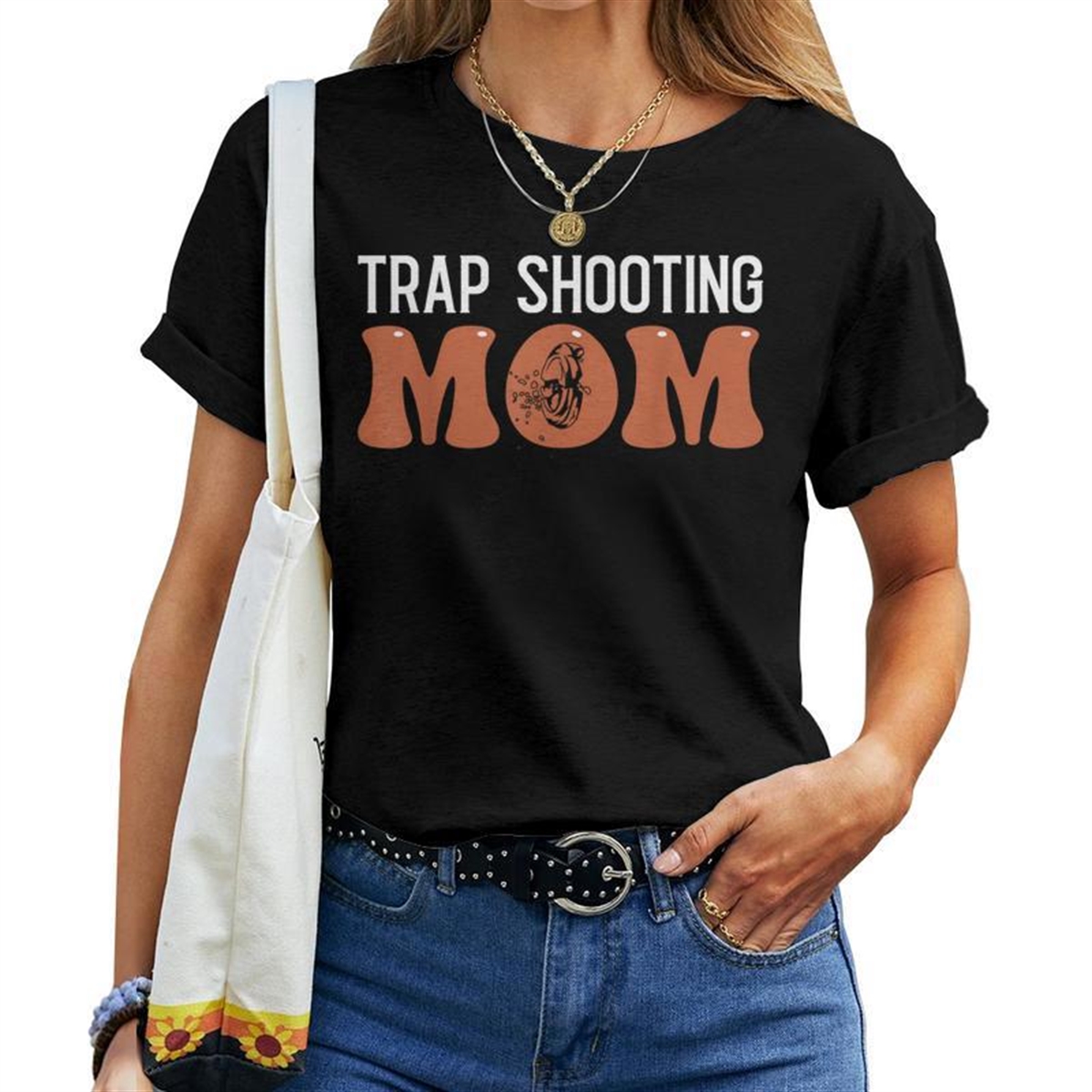 Trap Shooting Mom Women T-shirt