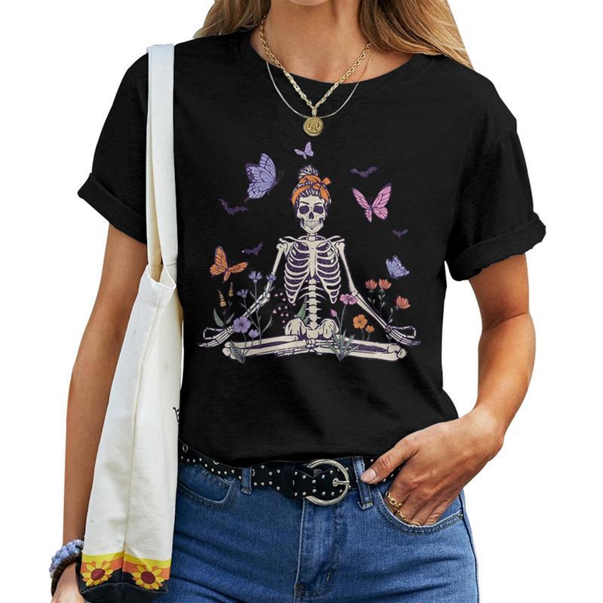 Yoga Skeleton Halloween Meditating Skeleton Mama For Women For Mama Women T-shirt